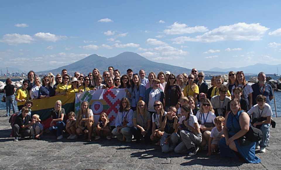 Kampanijos regione, Benevento mieste, įvyko jubiliejinis, dešimtasis, Italijos lietuvių bendruomenės suvažiavimas
